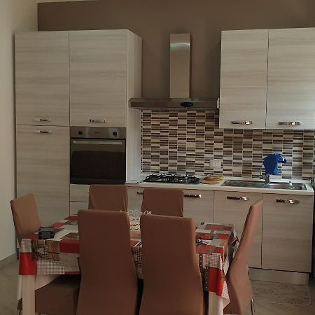 Casa Nonna Graziella Apartment Gela Luaran gambar